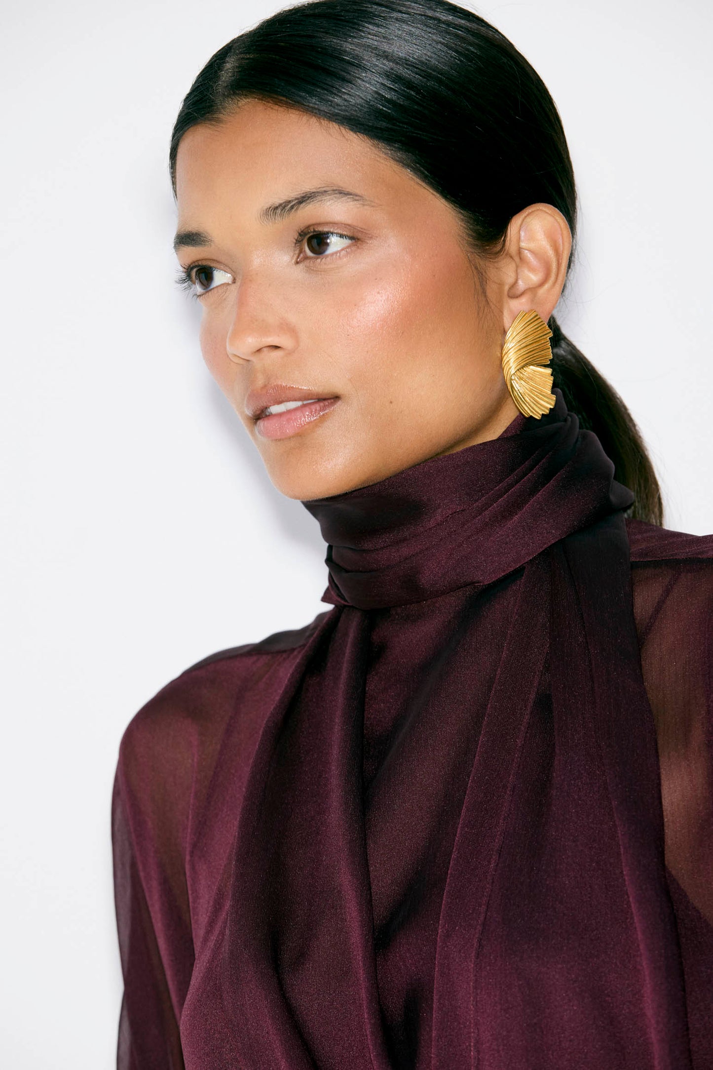 VESTA Gold Earring