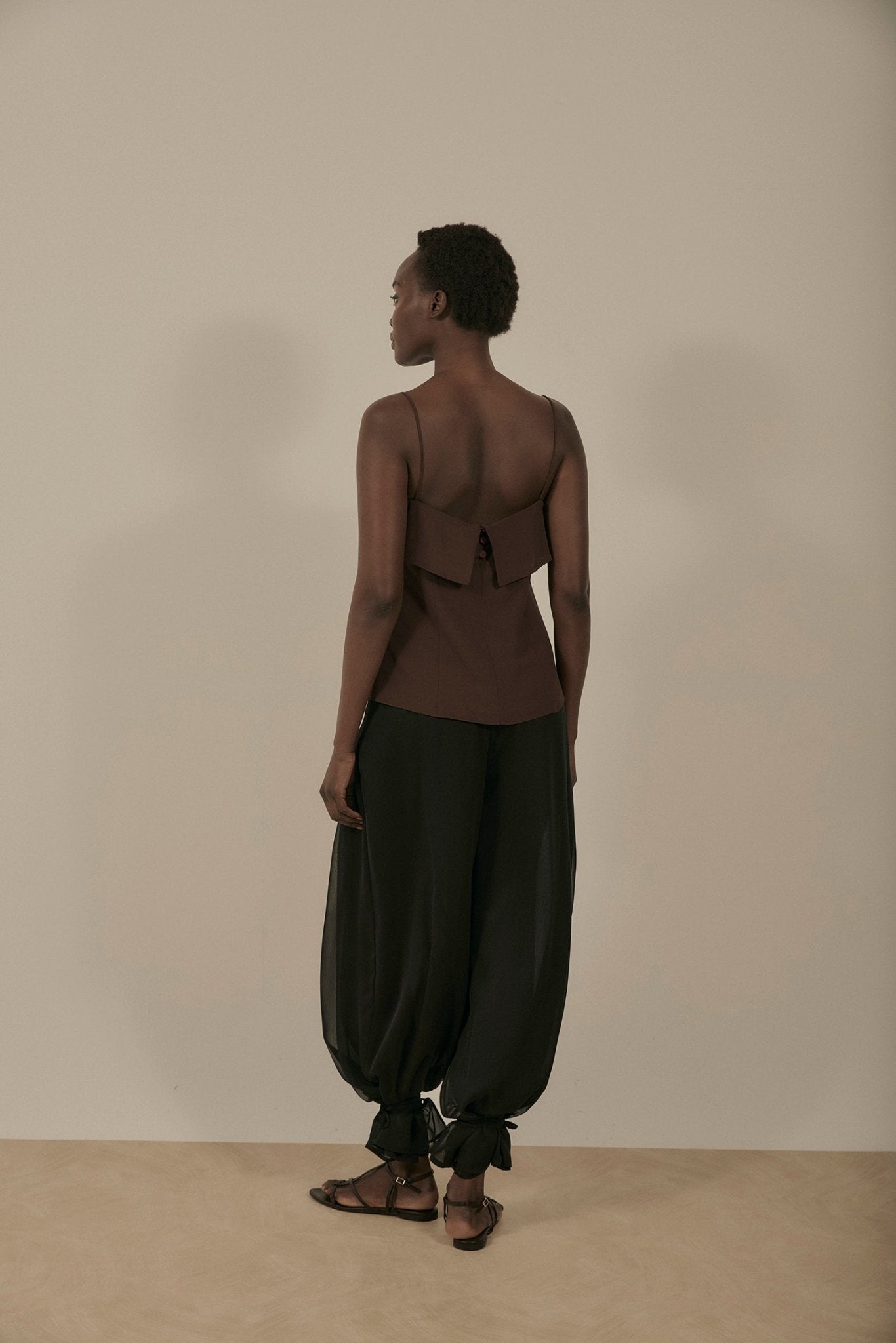 Pantalón SABINE Negro Magnético - BIMANI