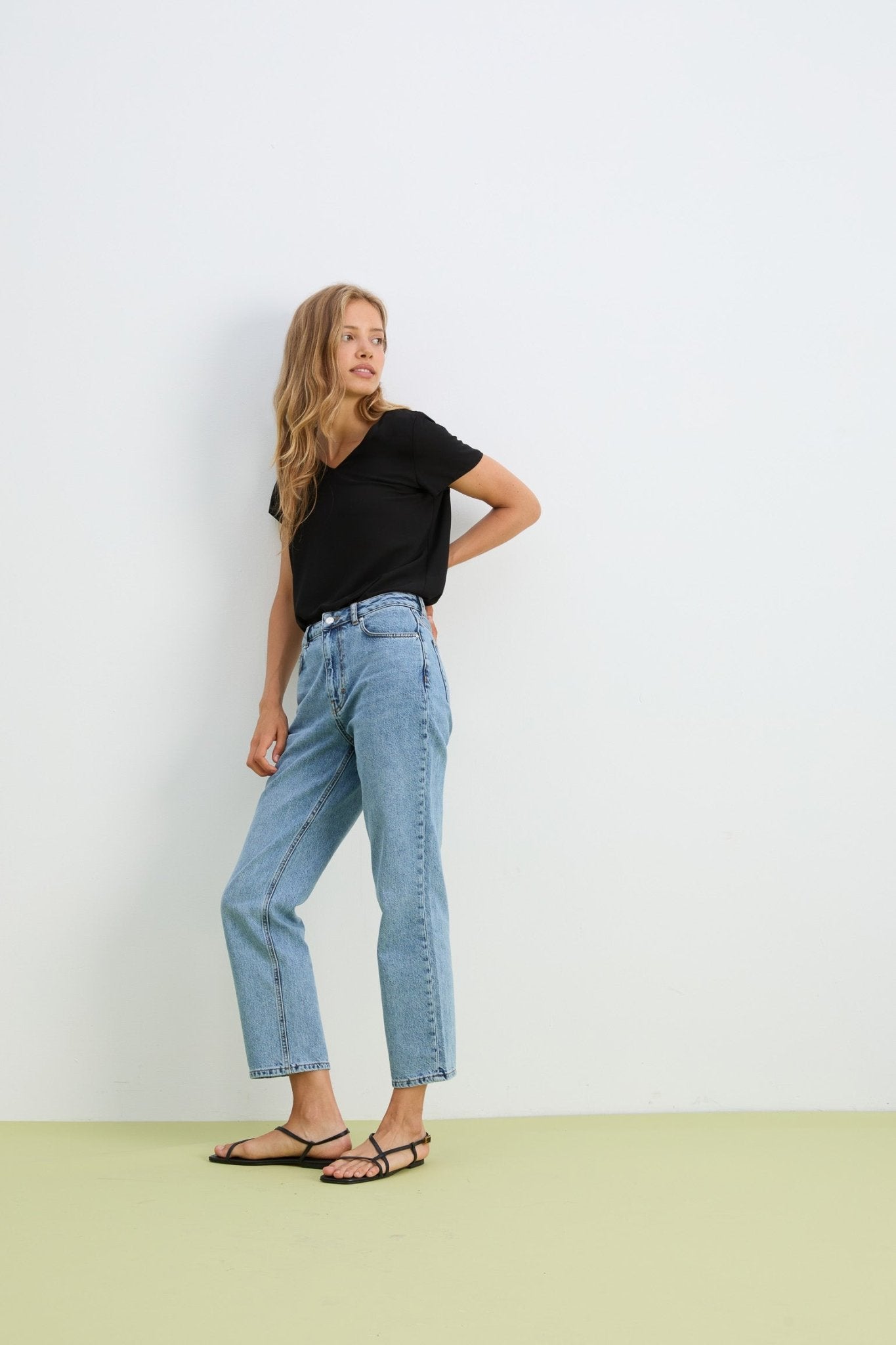 Blusa CALA Black - BIMANI