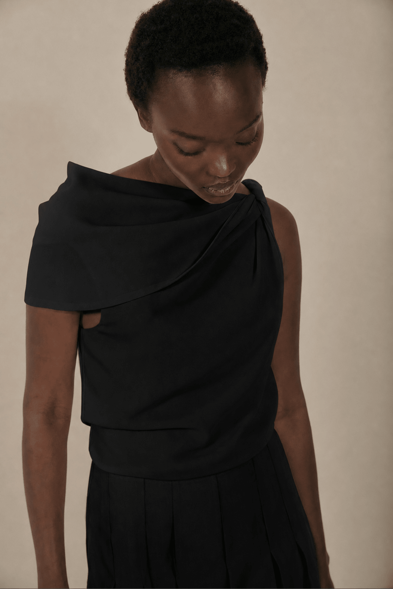 Top AUREA Negro Magnético - BIMANI
