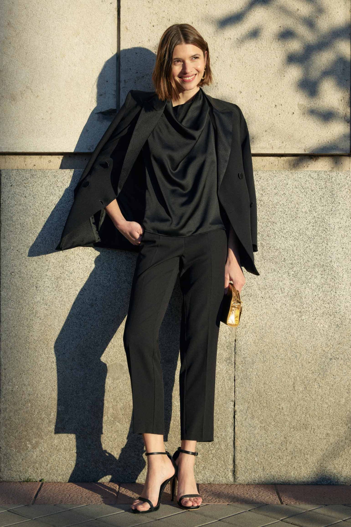 Top GINA Black - BIMANI